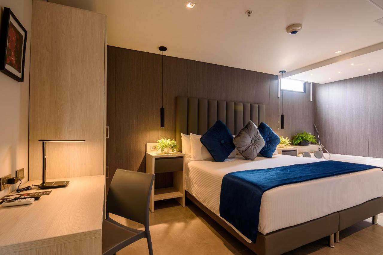 4 Sur Hotel Medellín Esterno foto