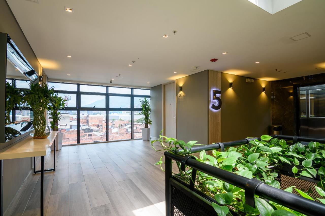 4 Sur Hotel Medellín Esterno foto