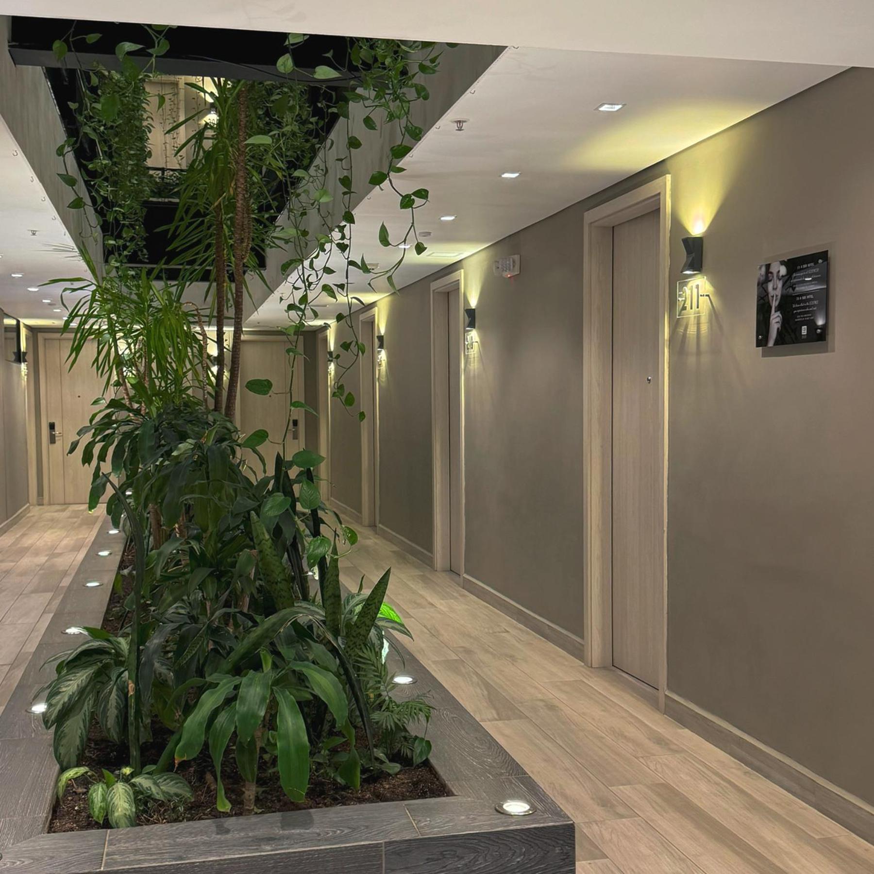 4 Sur Hotel Medellín Esterno foto